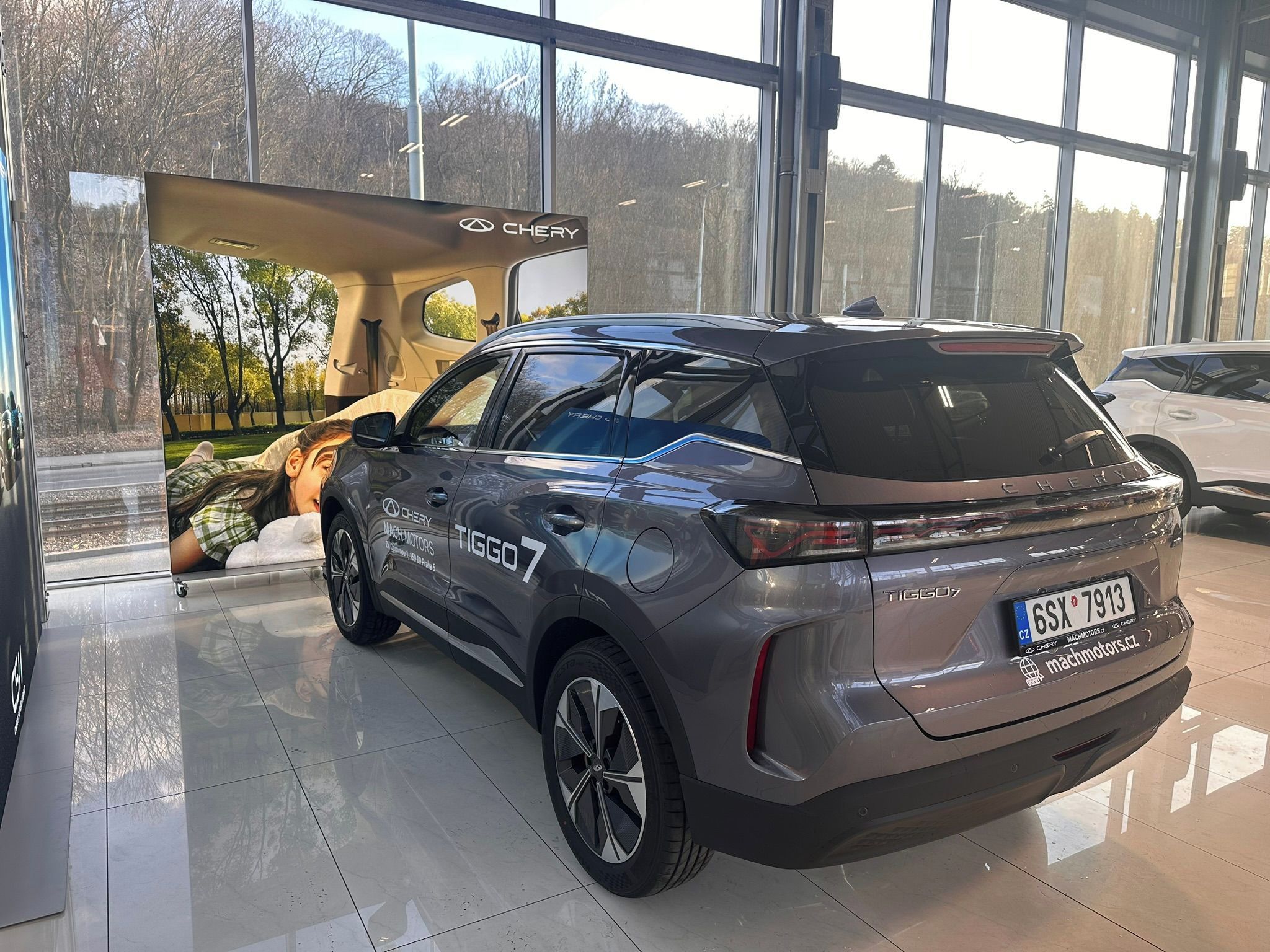 Chery Tiggo 7, UNIQUE 1.6 TGDI - fotka 5