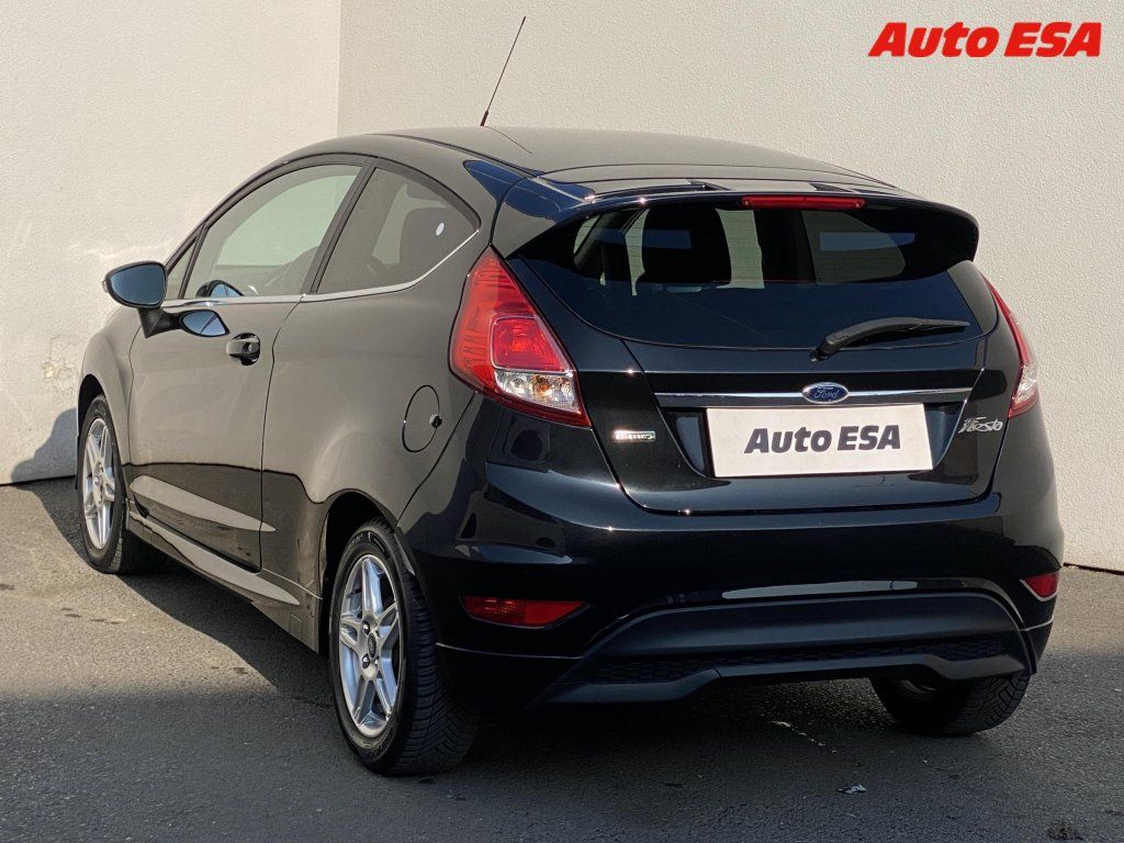 Ford Fiesta, 1.0 EB,Titanium - fotka 6