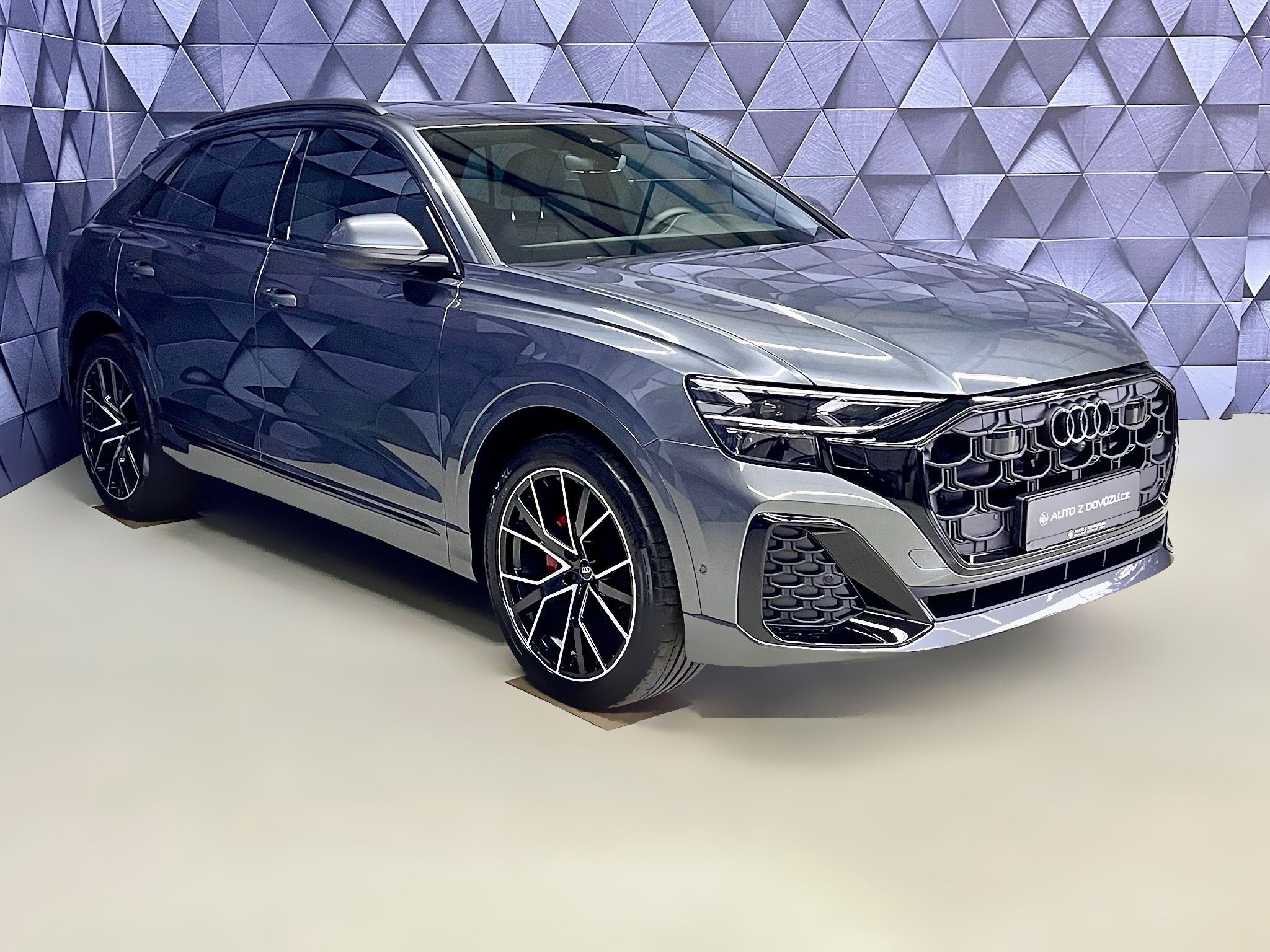 Audi Q8, 50TDI QUATTRO S-LINE, WEBASTO - fotka 4
