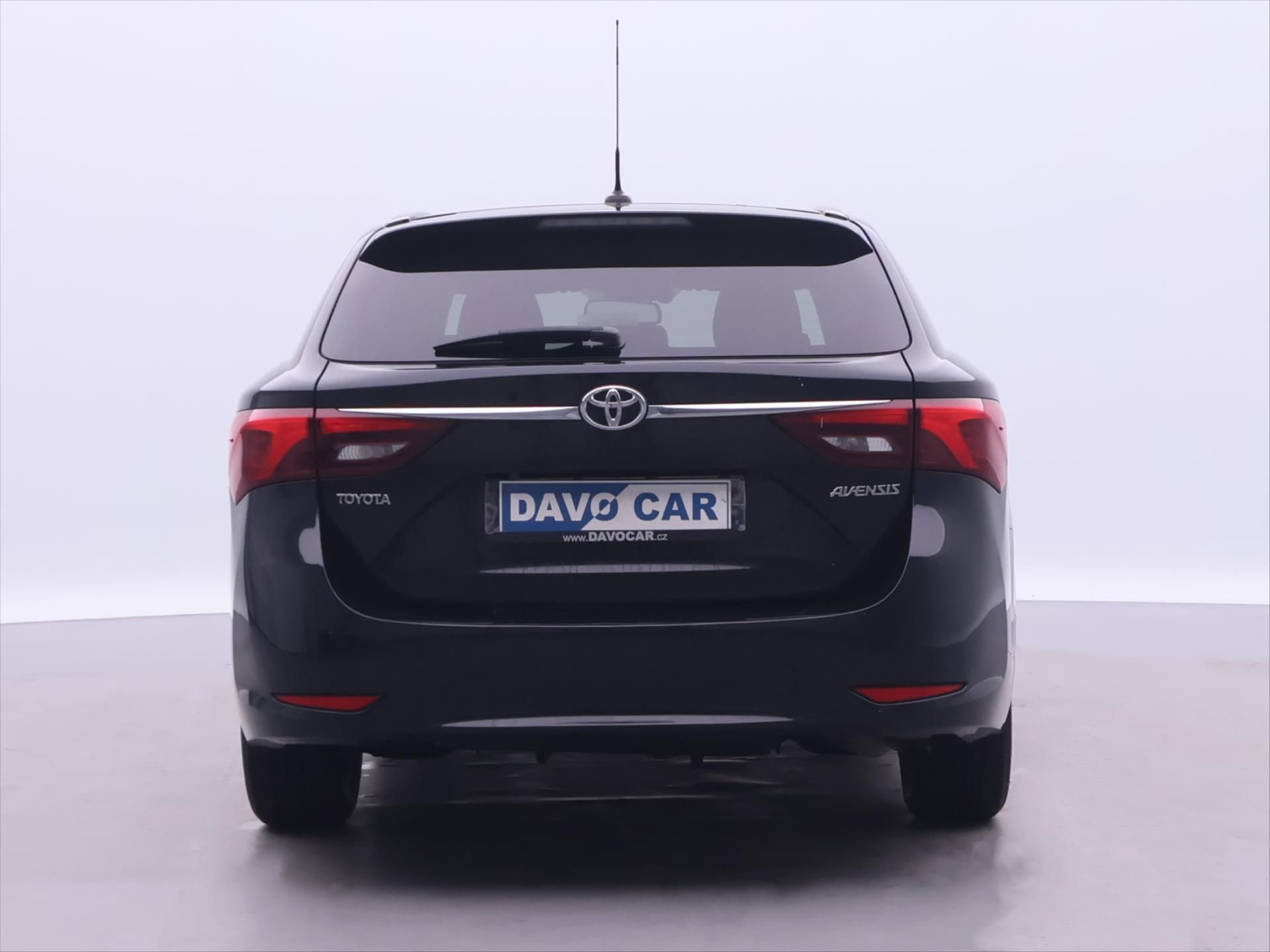 Toyota Avensis, 2,0 D-4D 105kW Navi LED Tempo - fotka 6