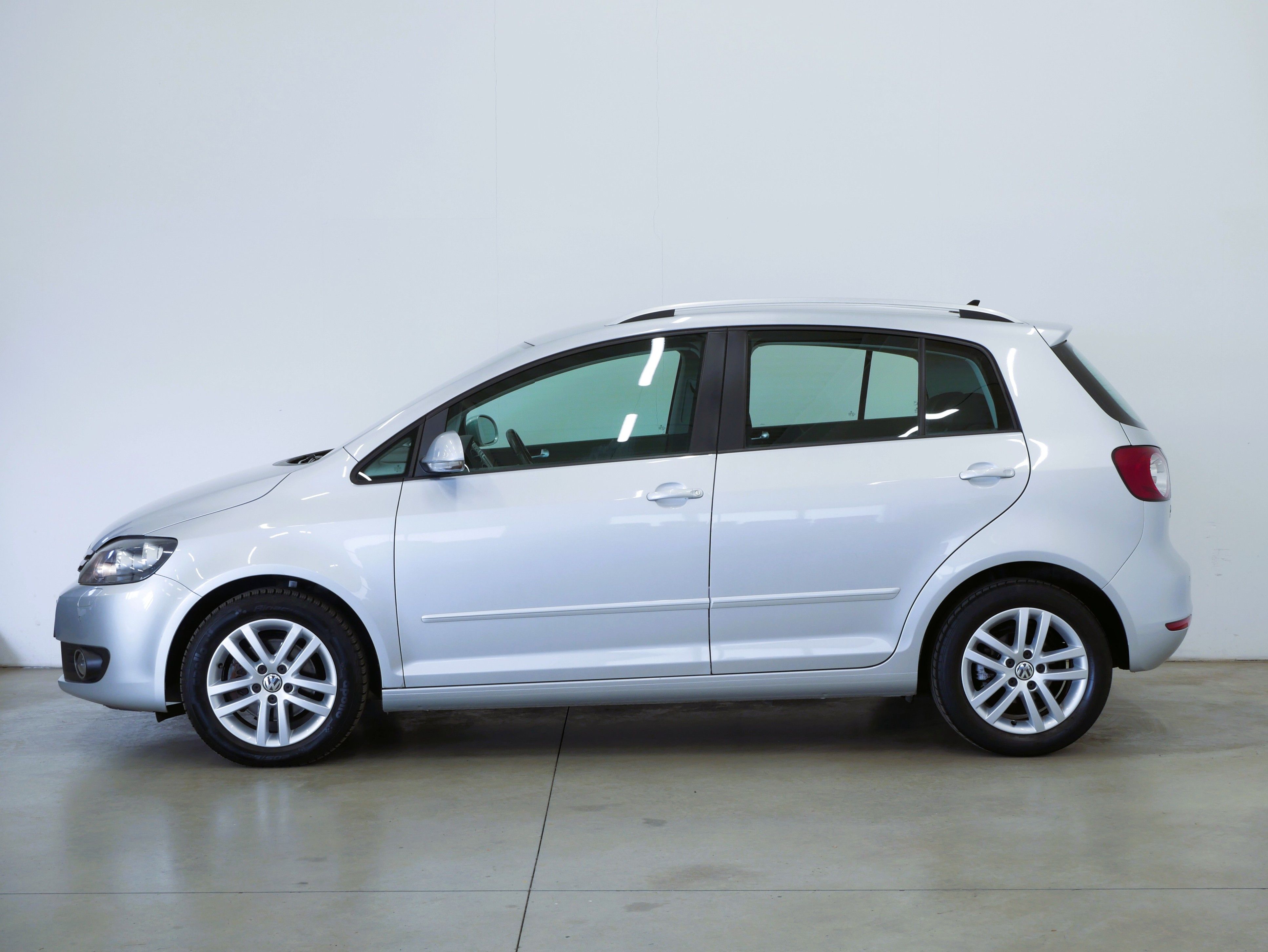 Volkswagen Golf Plus, 1.6 TDI 77 kW Highline - fotka 3