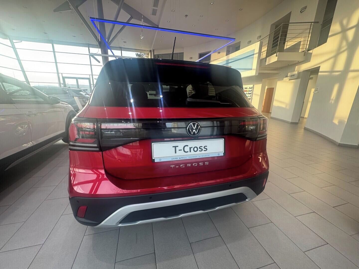 Volkswagen T-Cross, People 1.0 TSI 6G 85 kW - fotka 6