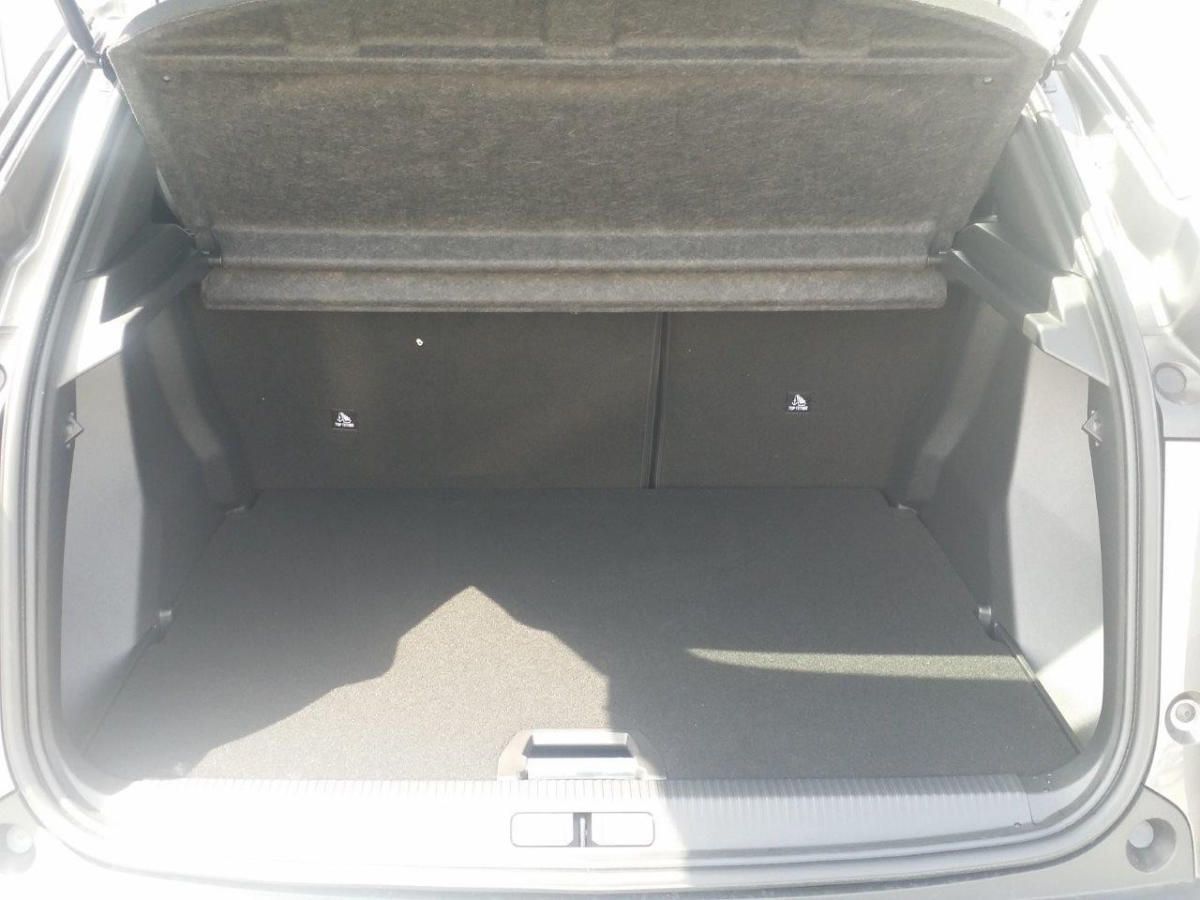 Peugeot 2008, Allure Pack 1.2 PT 130k S&S EA - fotka 5