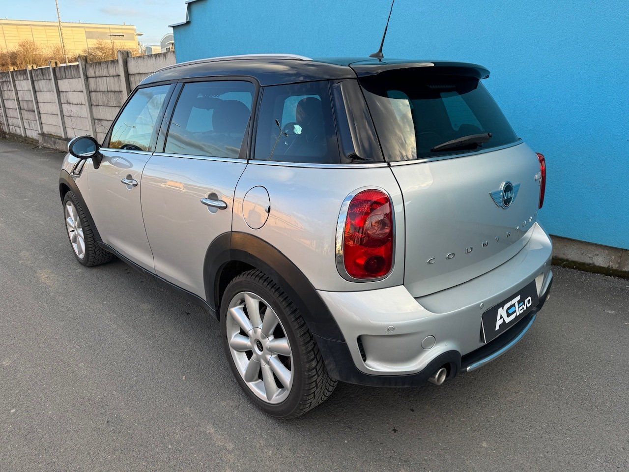 Mini Cooper, 2.0 D 105kW ALL4 AUT - fotka 3