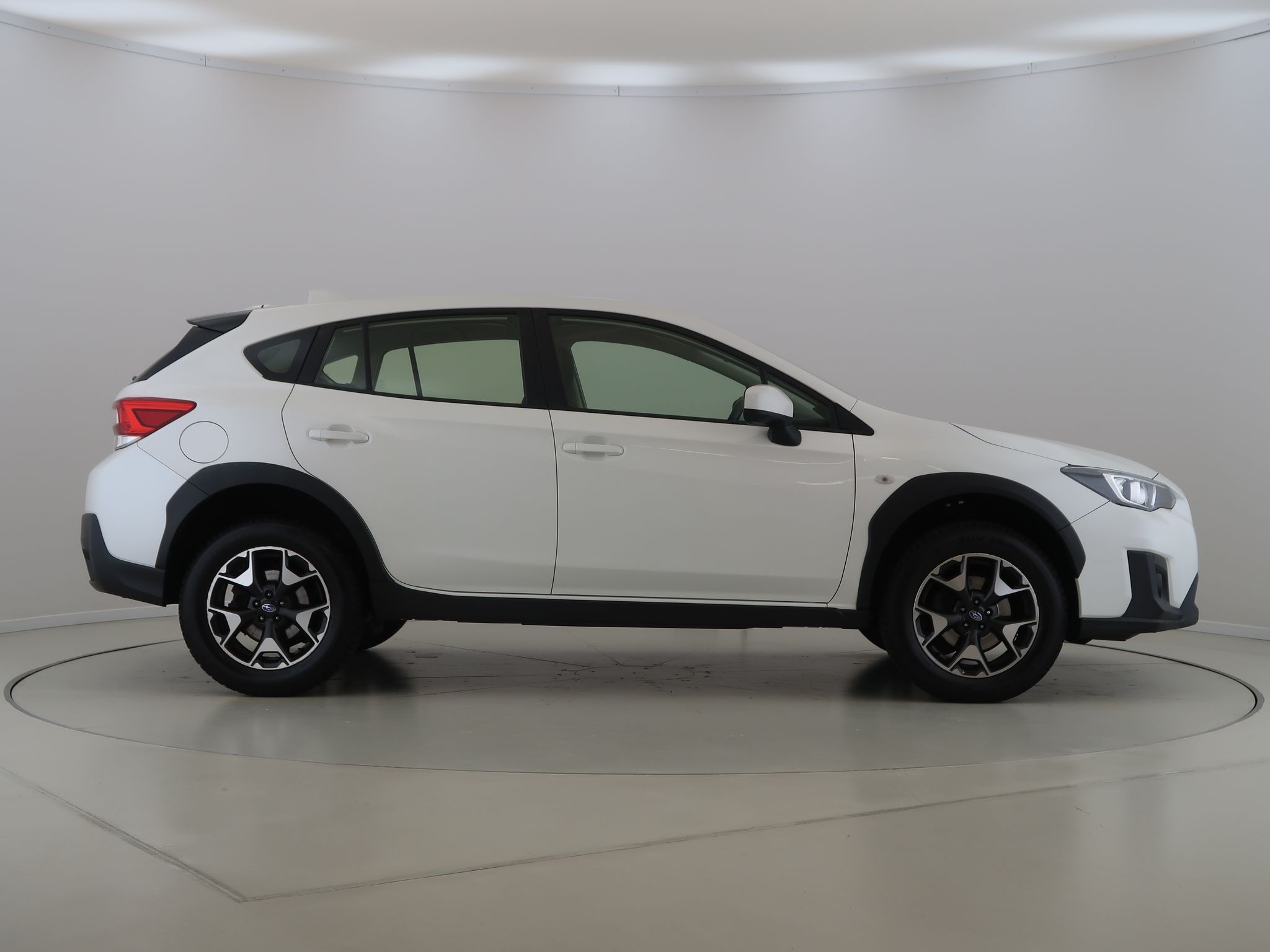 Subaru XV, 1.6Lineartronic,4x4,CZ,Active - fotka 4