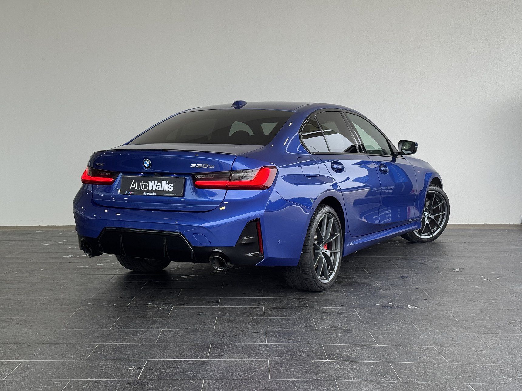 BMW Řada 3 - fotka 2