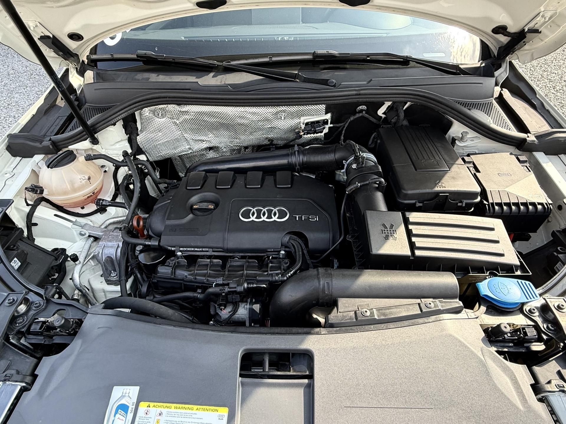Audi Q3, 2,0 TFSI Quattro 125kW Navi - fotka 5