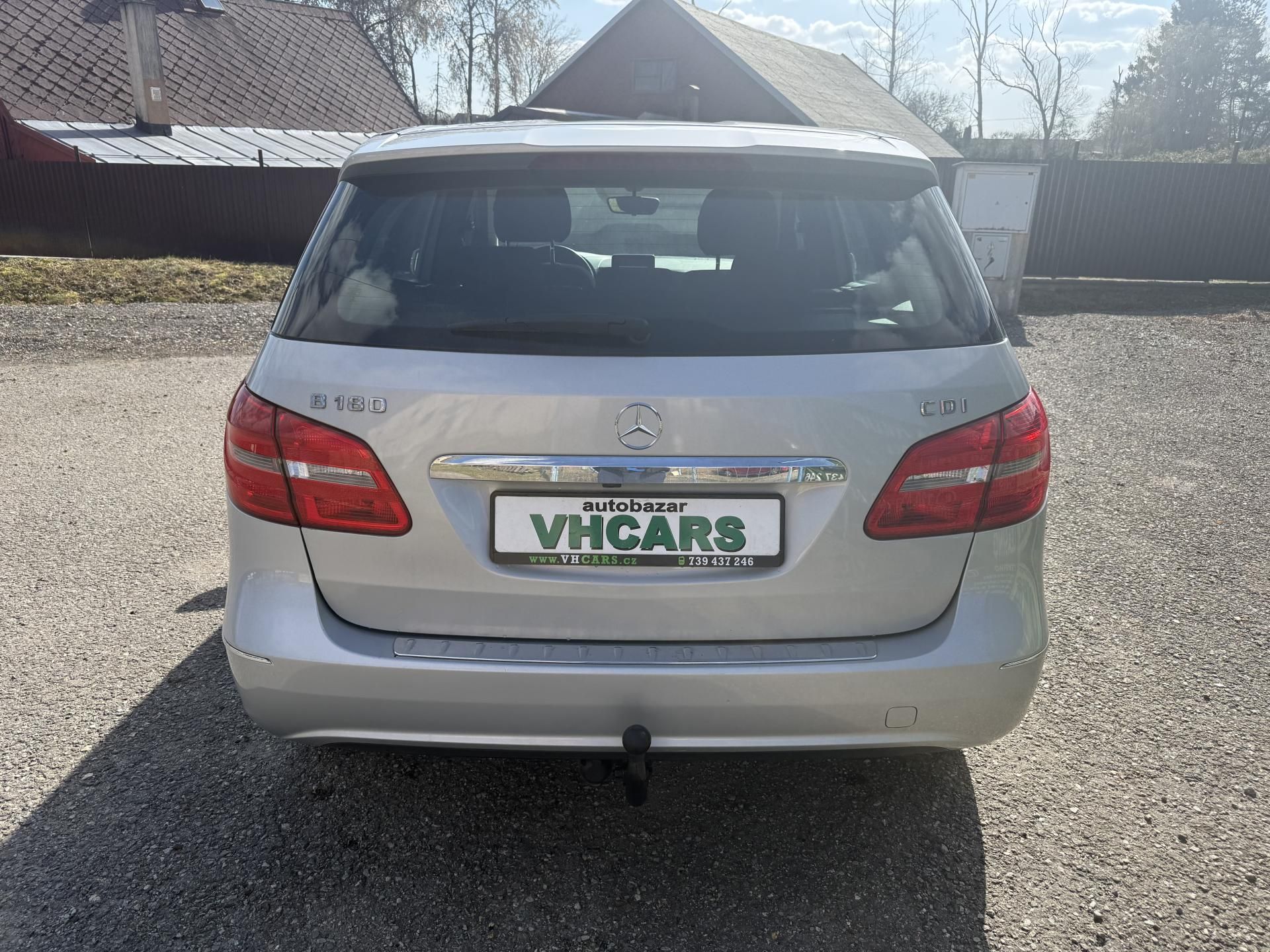 Mercedes-Benz Třídy B, 180CDI TAŽNÉ - fotka 6