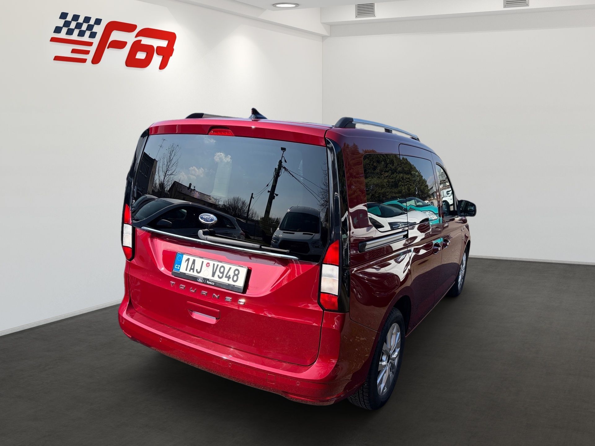 Ford Tourneo Connect, L1 TITANIUM CZ ZÁRUKA od FORD. - fotka 3