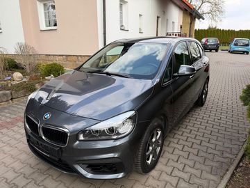 218i /100kw Tourar Tažné