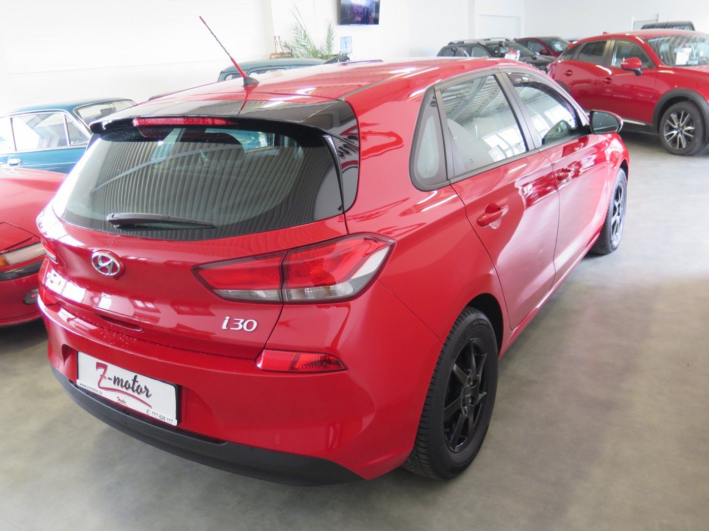 Hyundai i30, 1.4CVVT,klima,servis,asistenti - fotka 4