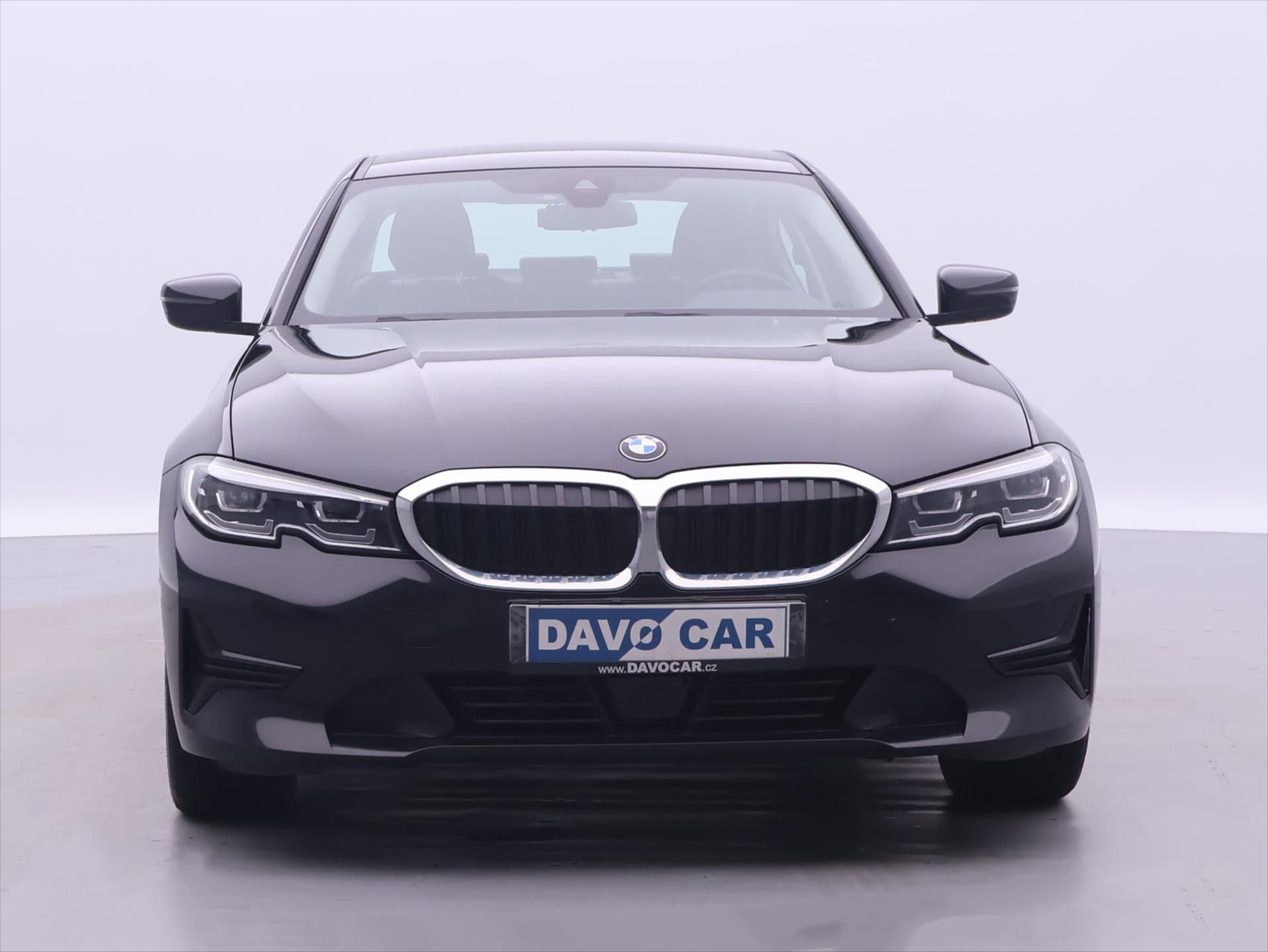 BMW Řada 3, 2,0 320d 140kW xDrive CZ - fotka 2