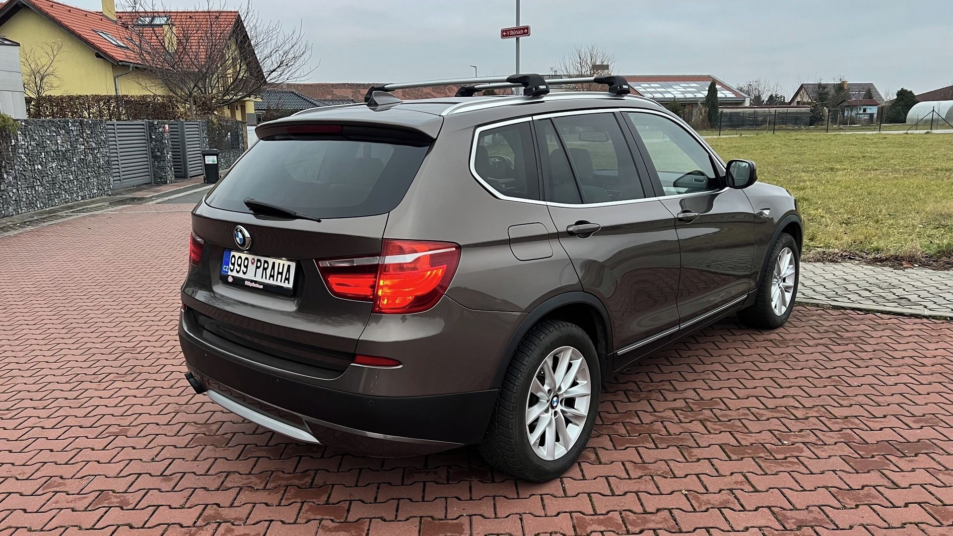 BMW X3, xDrive 35i 225kW - fotka 3