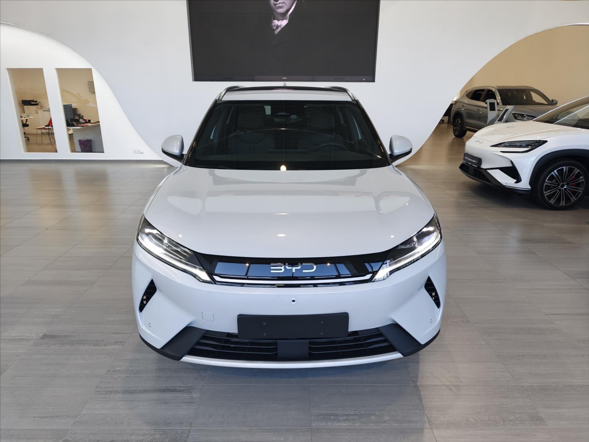 BYD ATTO 2, 1,5 DM-i  156 Kw Boost - fotka 6