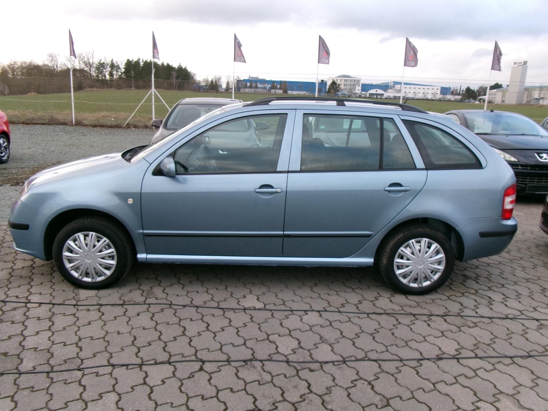Škoda Fabia, 1.9TDi klima,tažné - fotka 4