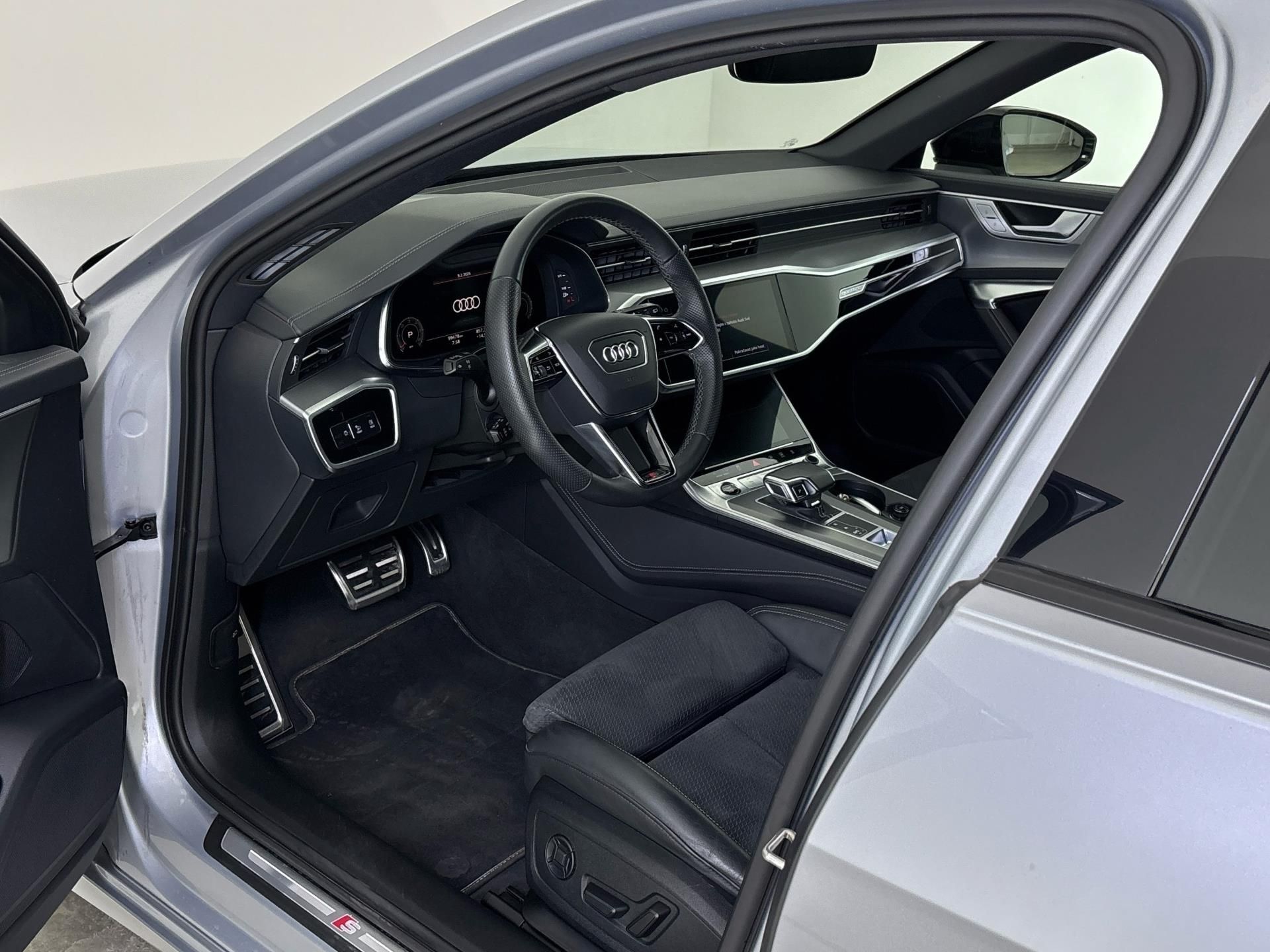 Audi A6 Avant, 3.0 TDI / 210 kW S-line - fotka 6