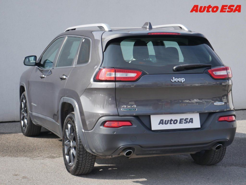 Jeep Cherokee, 2.0 CRD 4x4,ČR,AT,navi - fotka 6