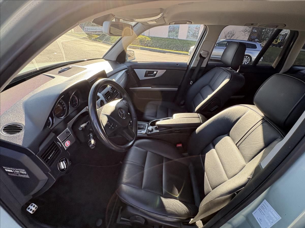 Mercedes-Benz GLK, 3,0 350CDi 165kW 4M,Xenon,Kůže - fotka 3