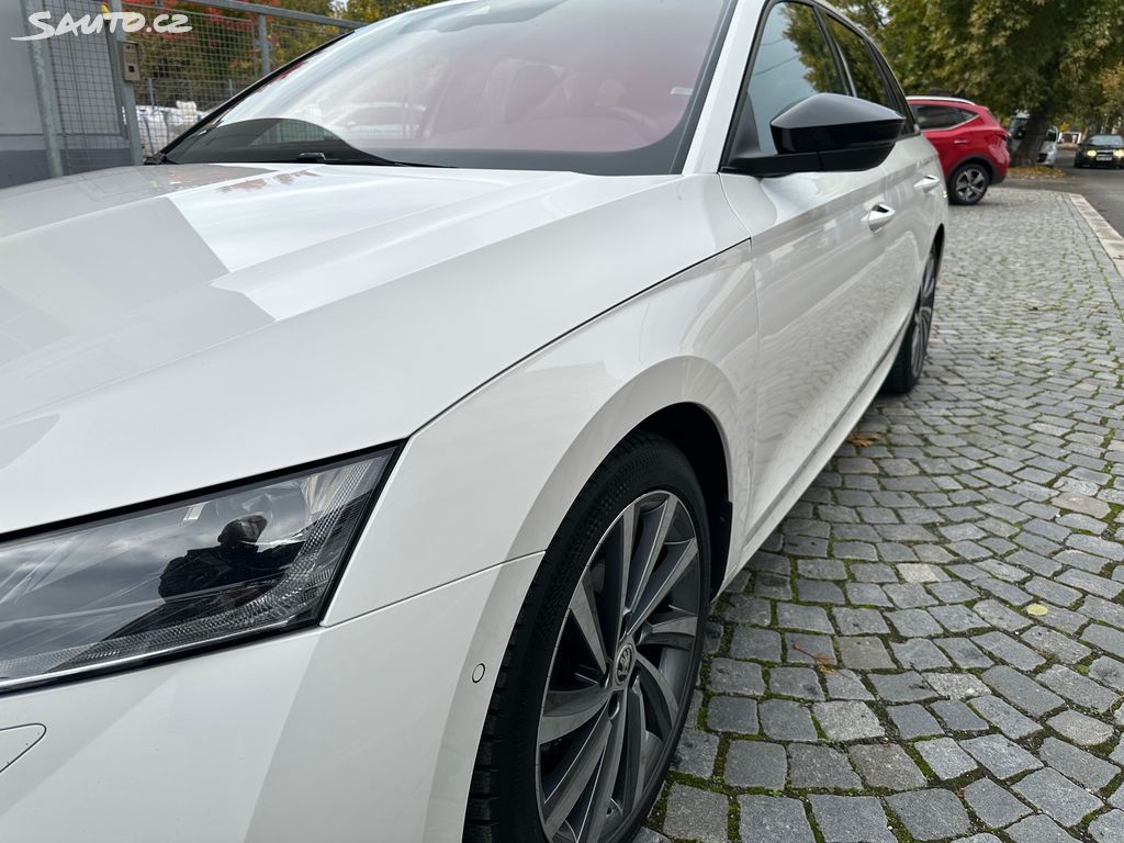 Škoda Octavia, 2,0 TDI Sportline paket - fotka 3