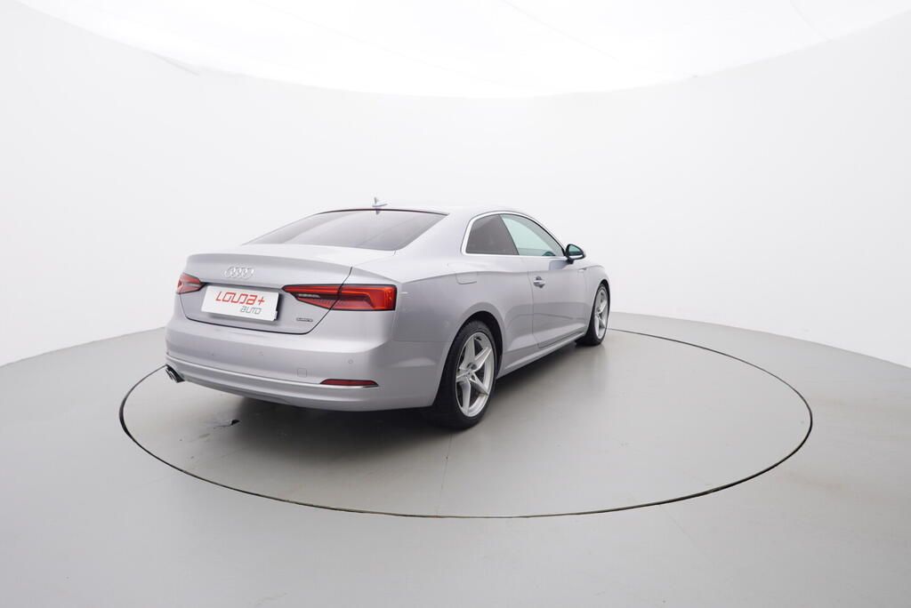 Audi A5, Coupe Sport 3.0 TDI 160 kW - fotka 5