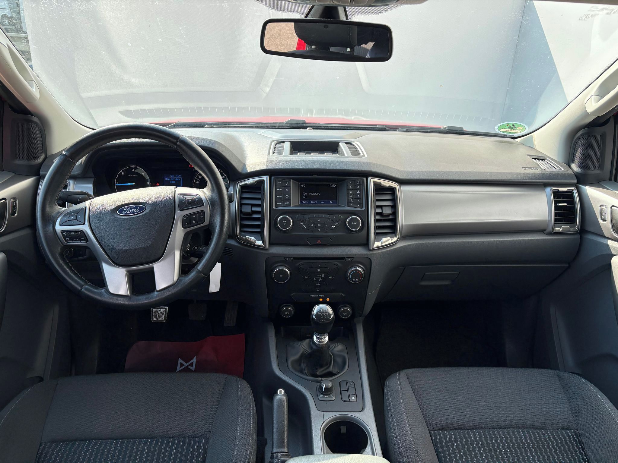 Ford Ranger, 2.2TDCi, 118kW, 4x4 XLT - fotka 5