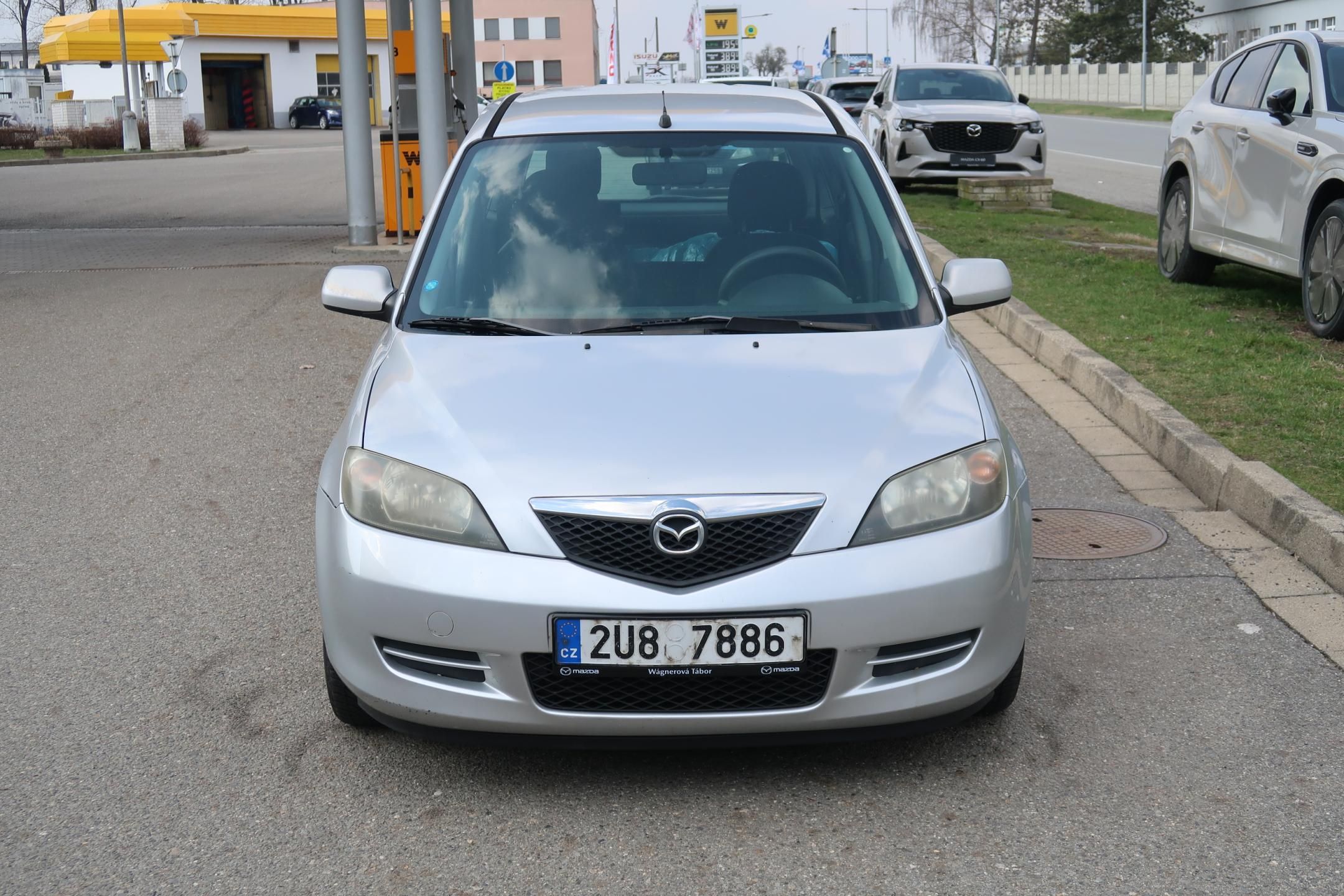 Mazda 2, 1,25i Comfort, 55 kW, ČR - fotka 3