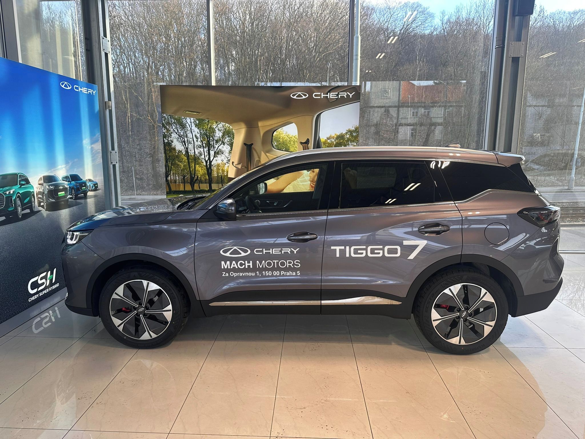 Chery Tiggo 7, UNIQUE 1.6 TGDI - fotka 4