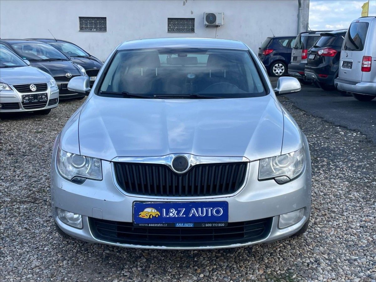 Škoda Superb, 1,8 TSI  DSG - fotka 2