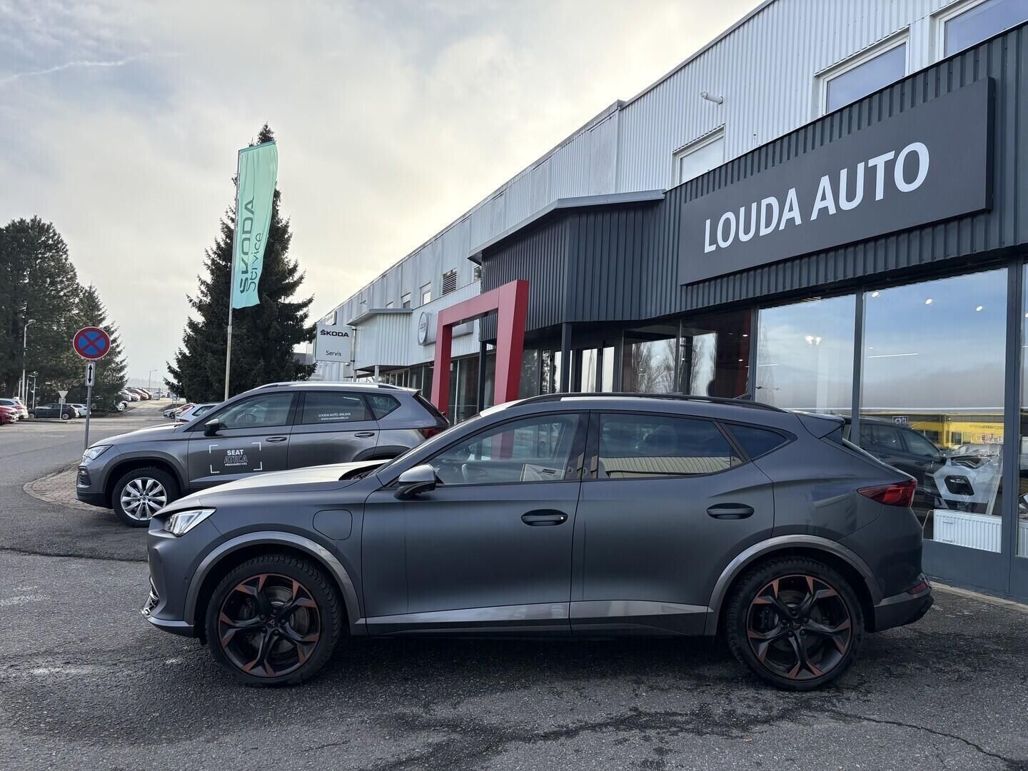 Cupra Formentor, VZ e-HYBRID 245k DSG - fotka 2