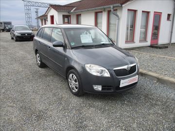 1,4 i 16V, klima, ABS, ESP,