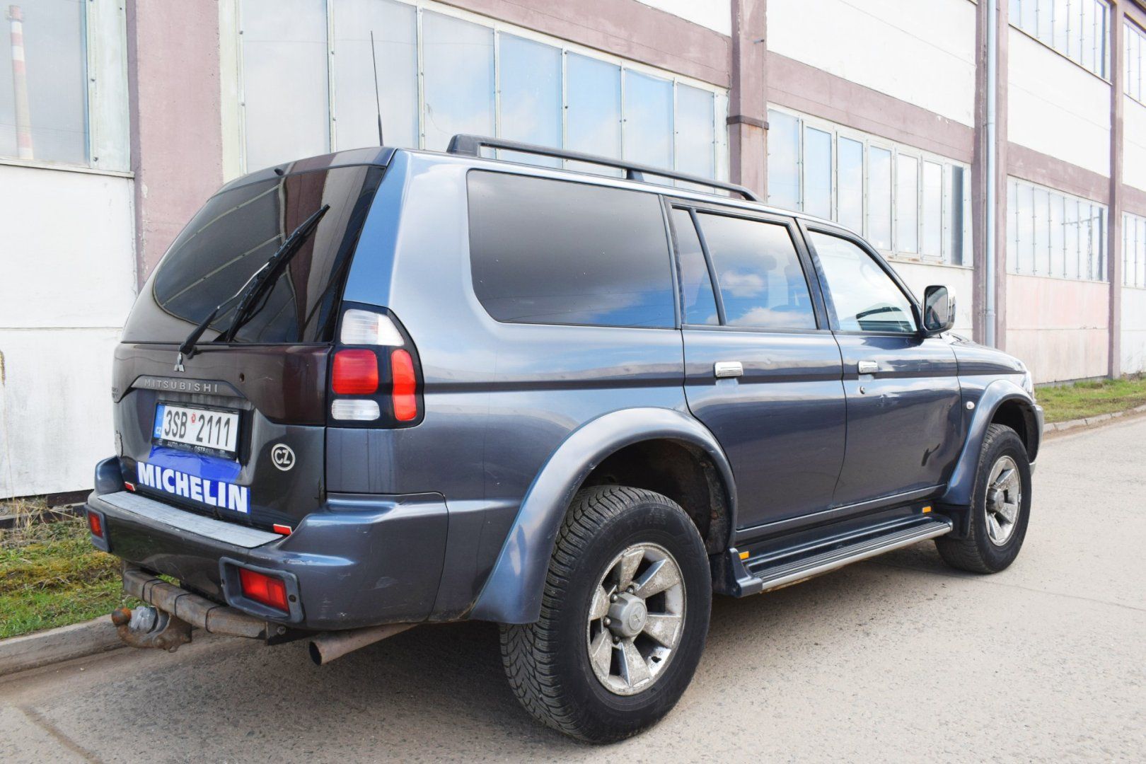 Mitsubishi Pajero Sport, 2.5TD/TAŽNÉ/FACELIFT/AUT-KLIMA - fotka 6