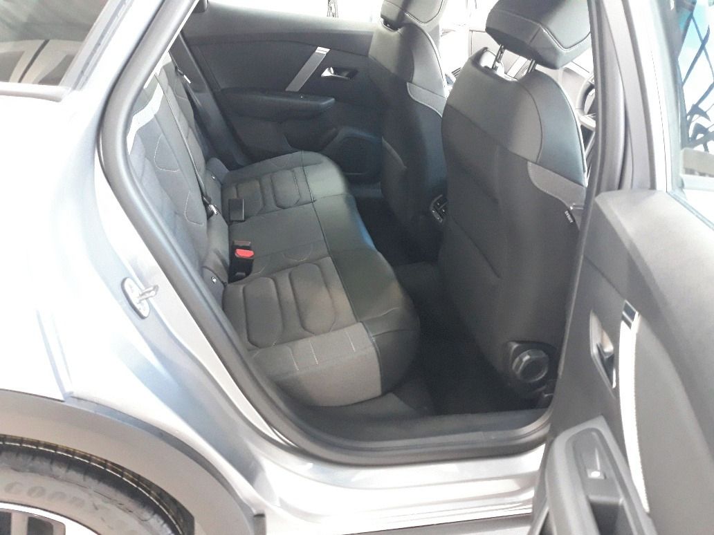 Citroën C4, C4 PLUS 1.2 PureTech 130 S&S M - fotka 6