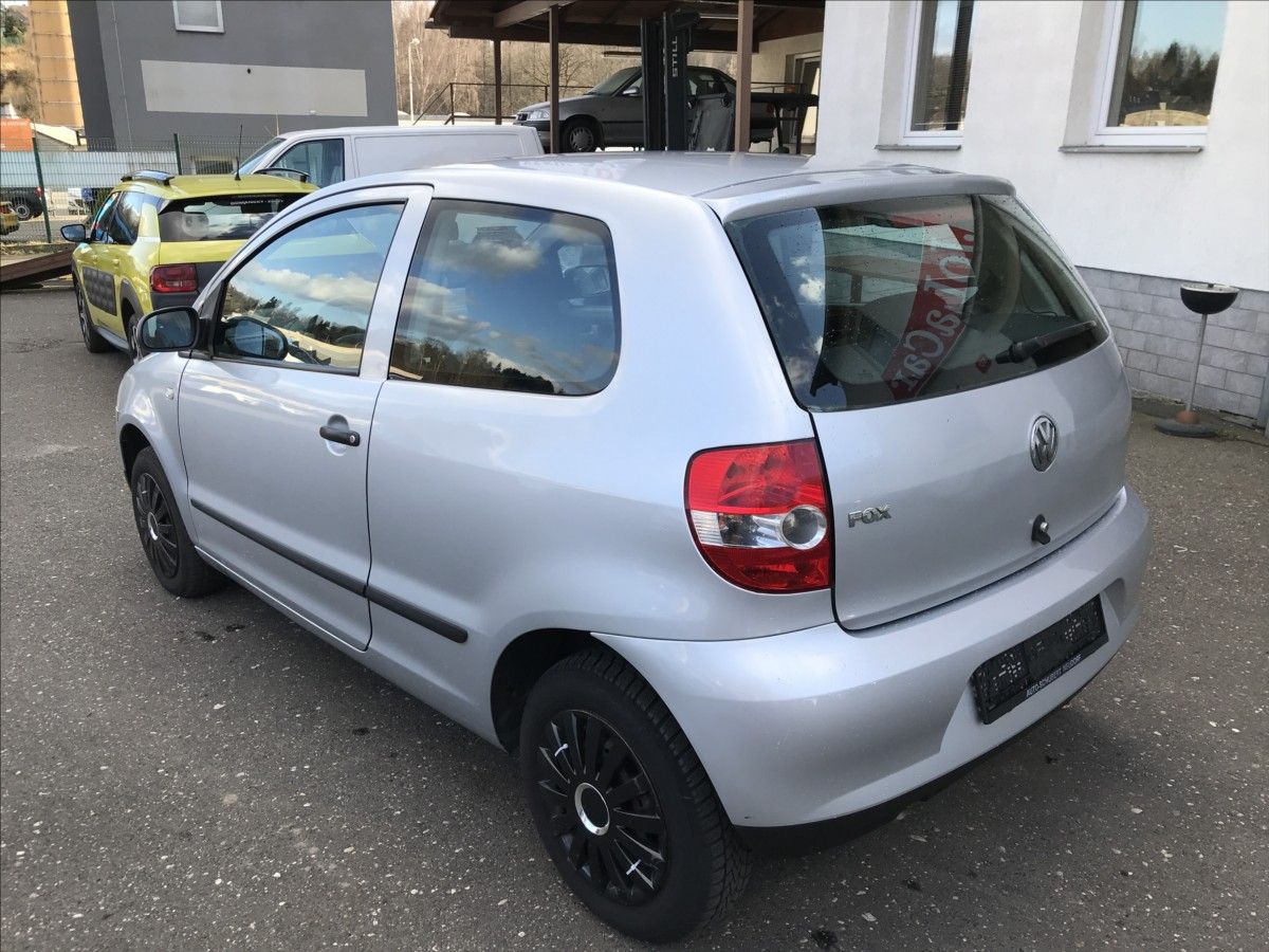 Volkswagen Fox, 1,2 HTP 40kW 3dv. - fotka 6