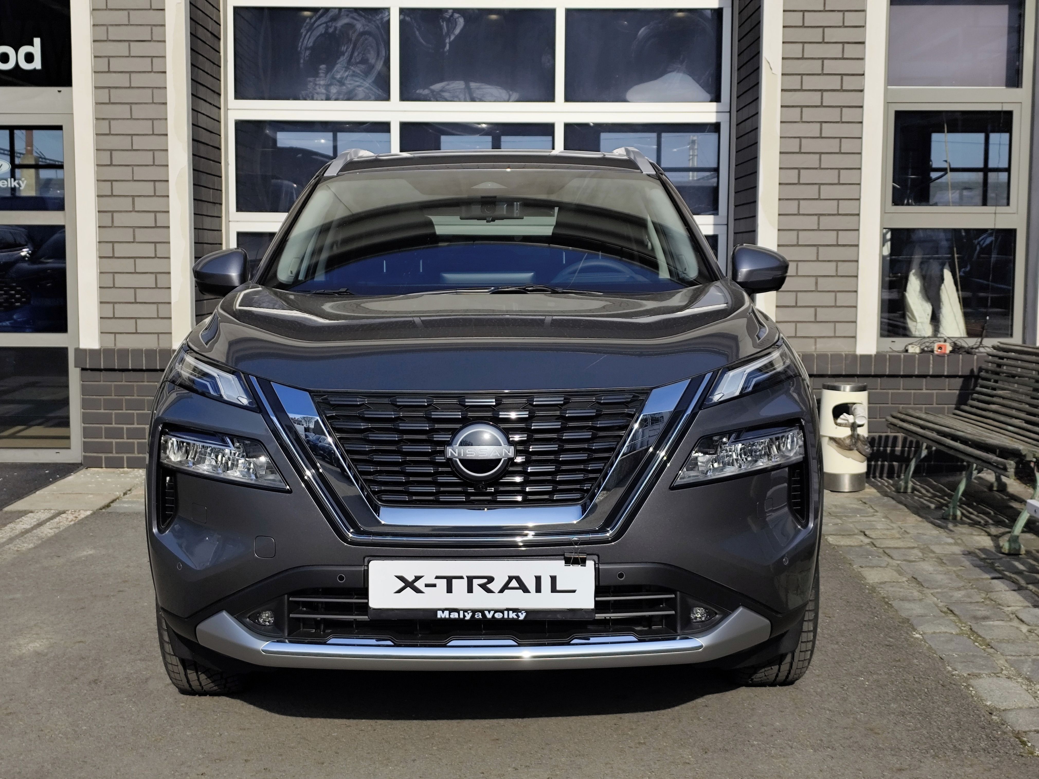 Nissan X-Trail, 1.5 VC-T 163 HS (120 kW) mHEV - fotka 2