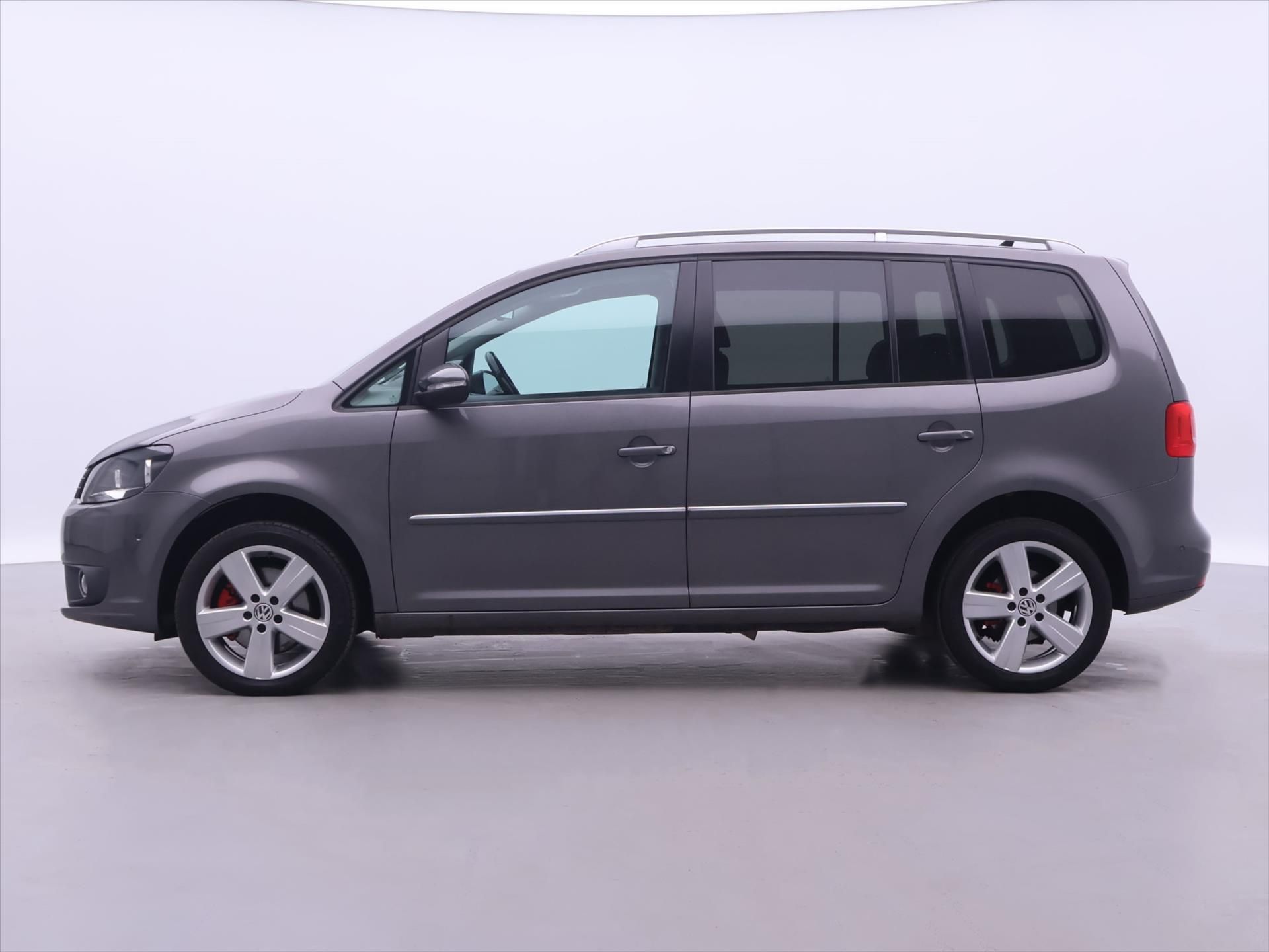 Volkswagen Touran, 2,0 TDI 125kW DSG Highline - fotka 3