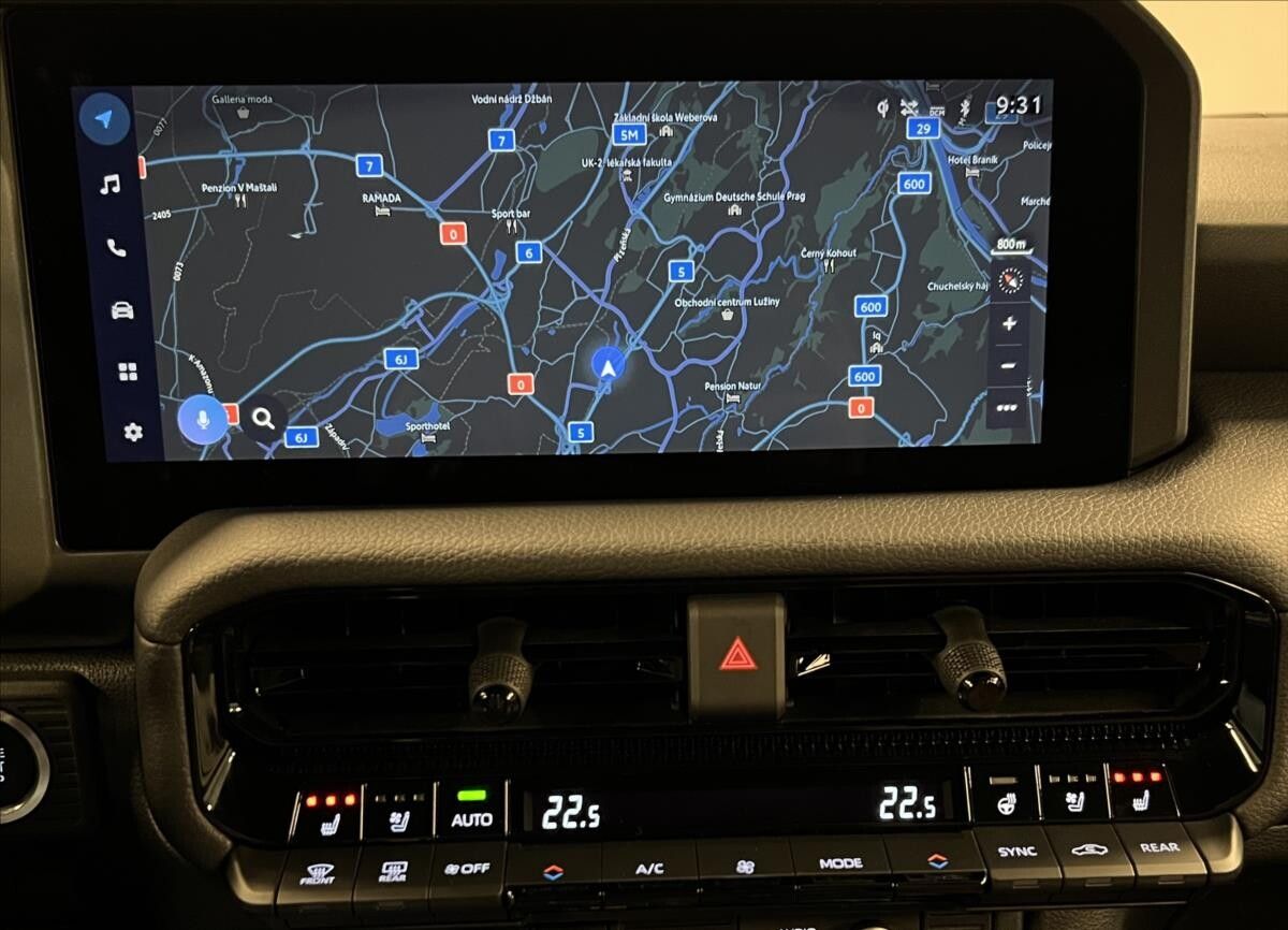 Toyota Land Cruiser, 2,8 AT INVINCIBLE - fotka 6