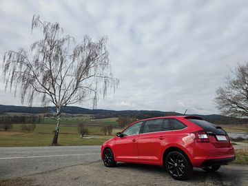 1.0TSI-81KW Style plus
