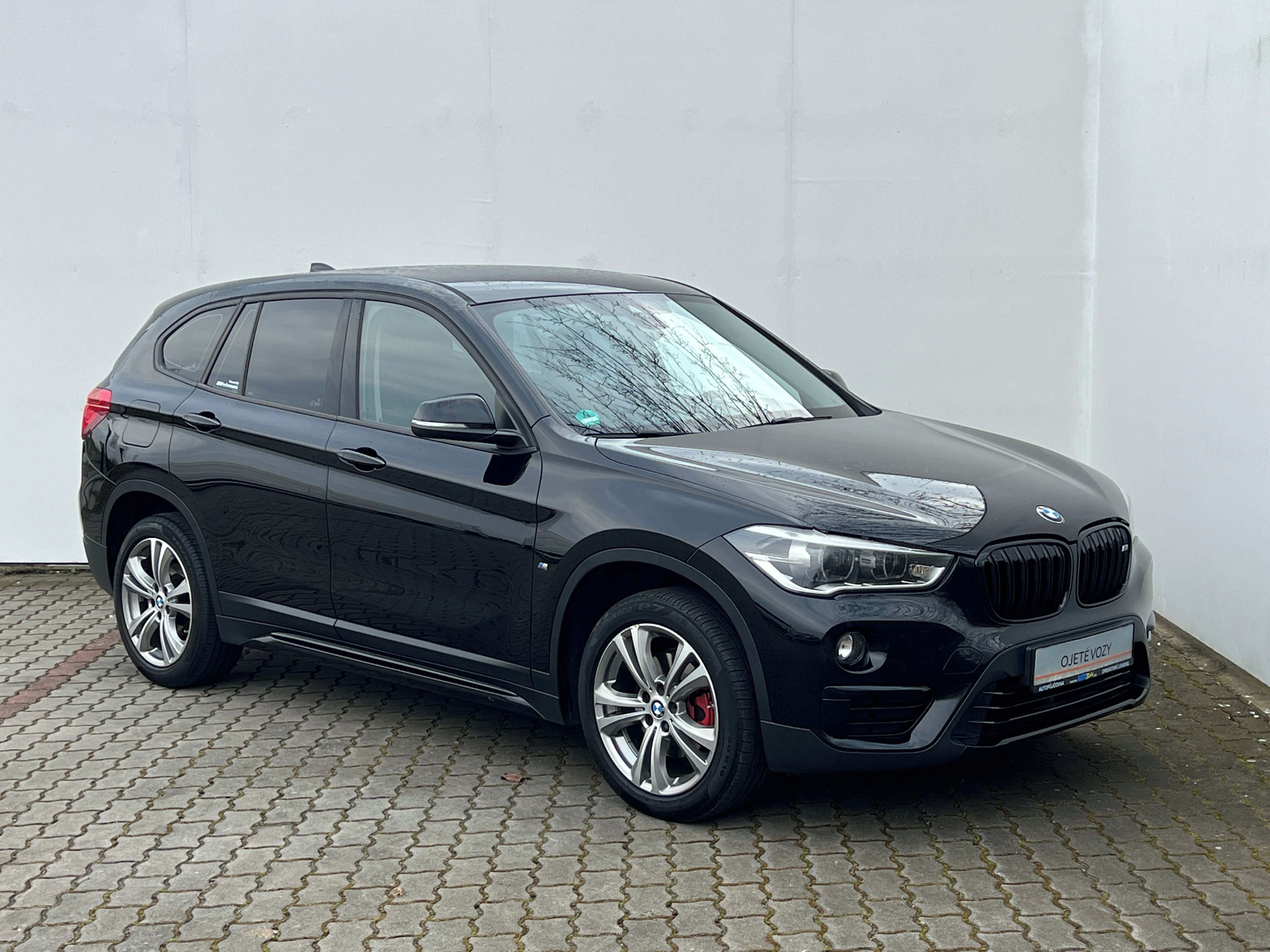 BMW X1, 2,0 TDI 110kW sDrive18d - fotka 3