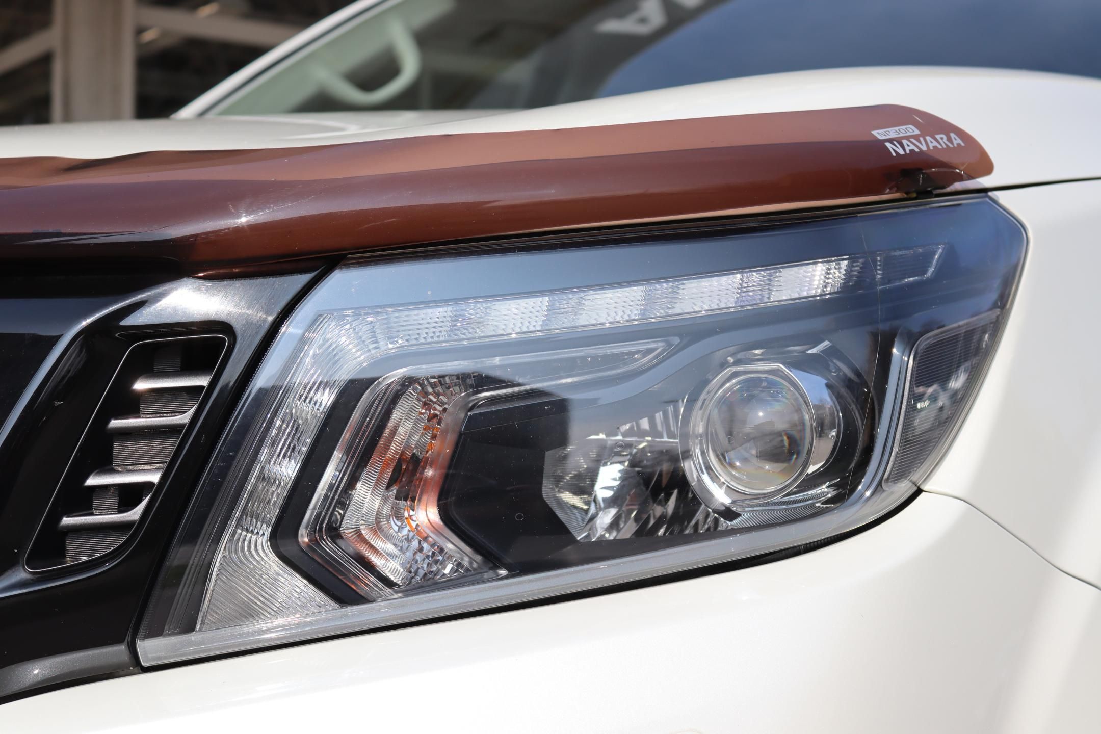 Nissan Navara, 2.3dCi 4X4 AT 140kW DPH - fotka 3