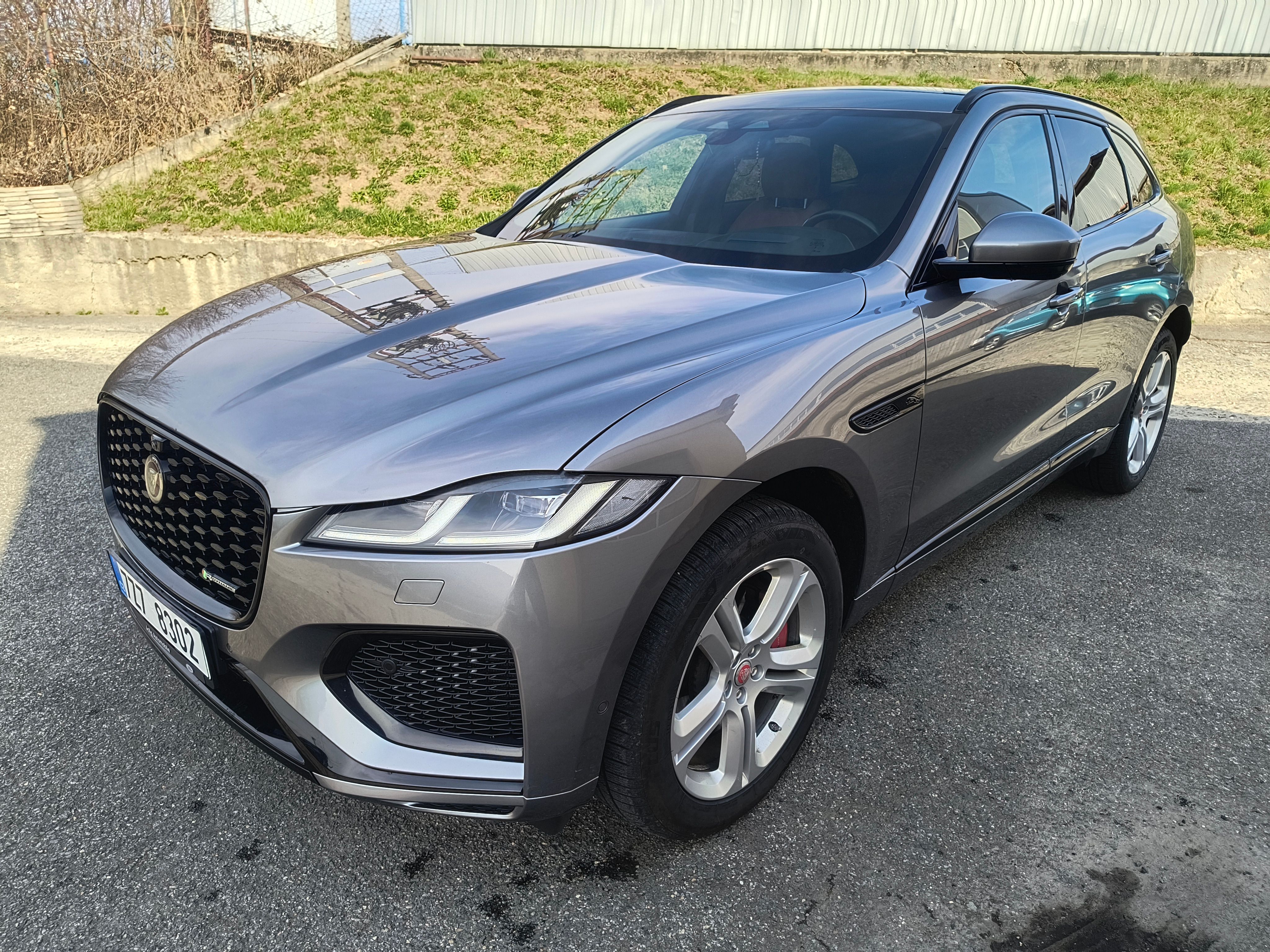 Jaguar F-Pace, D300 AWD R -DINAMIC SE AUTOMAT - fotka 2