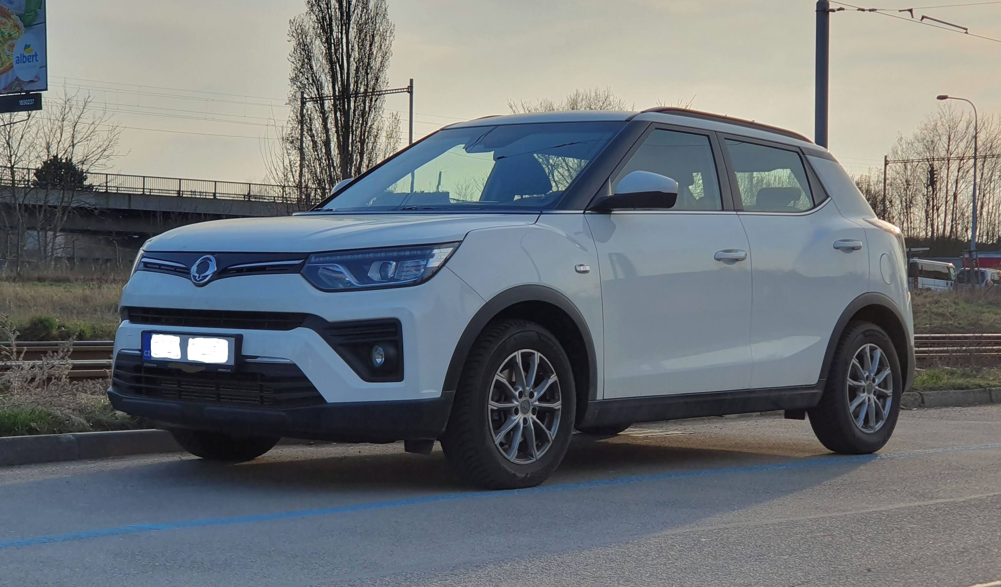 SsangYong Tivoli, 1.5T-GDi 120 + DRUHÁ ALU KOLA