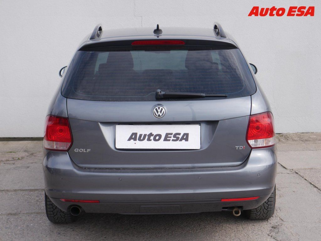 Volkswagen Golf, 1.6 TDi VI,Navi,AC - fotka 5
