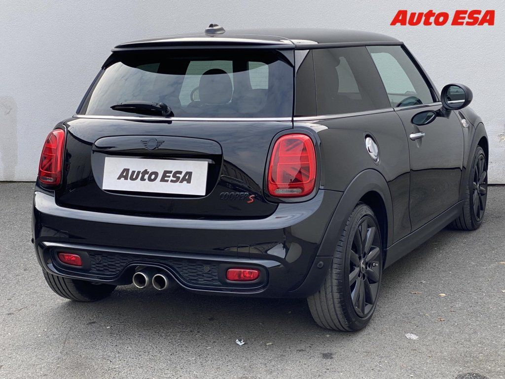 Mini Cooper S, 2.0i,Bixen,navi,kůže - fotka 4
