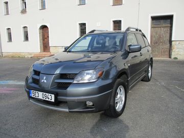 2.0 i - 4x4 , Tažné zařízení