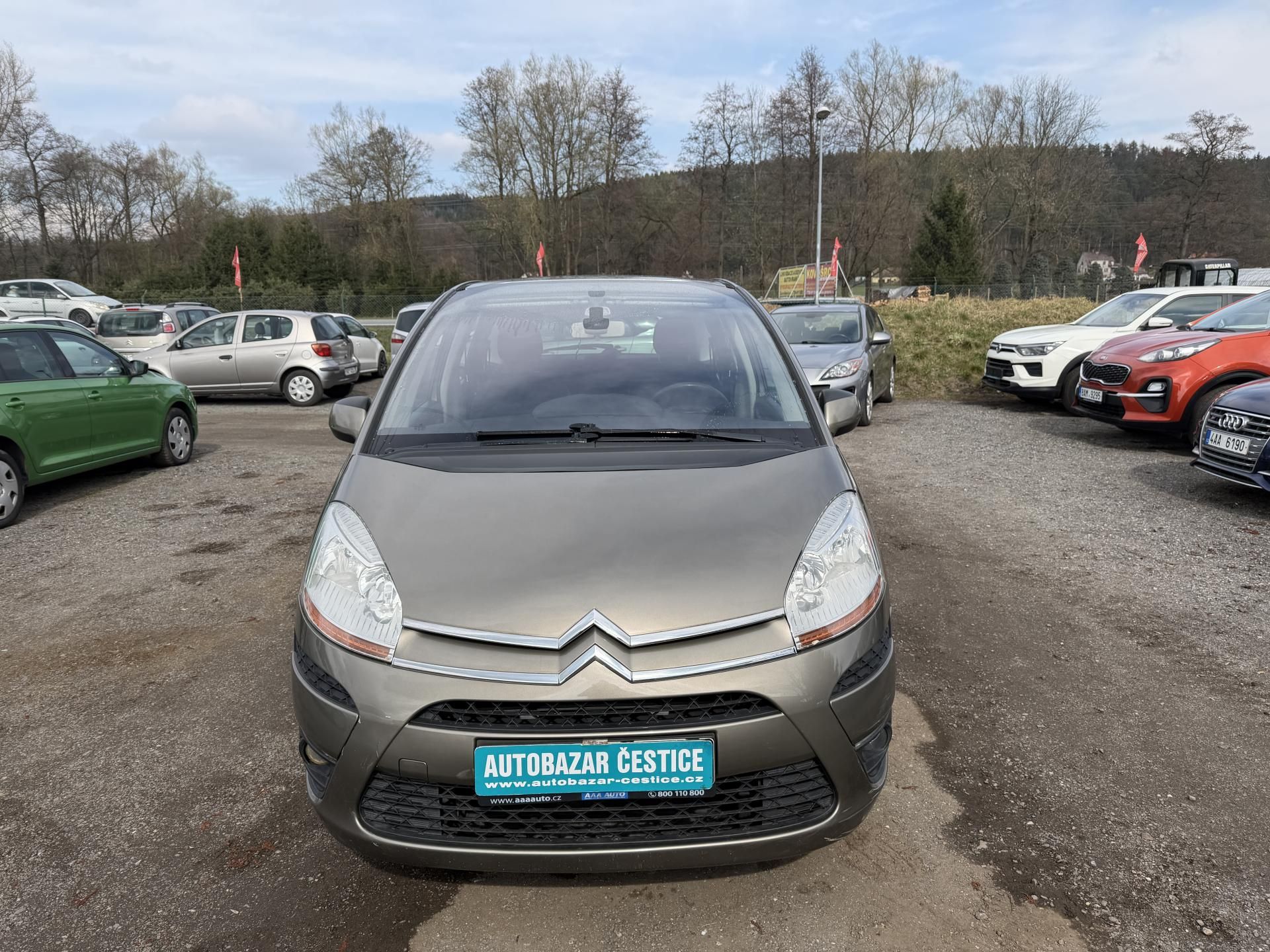 Citroën C4 Picasso, 1.8i 16V - fotka 2