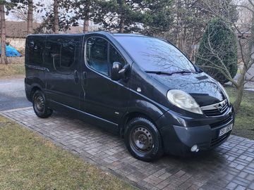 2,5CDTi,Westfalia,7 míst