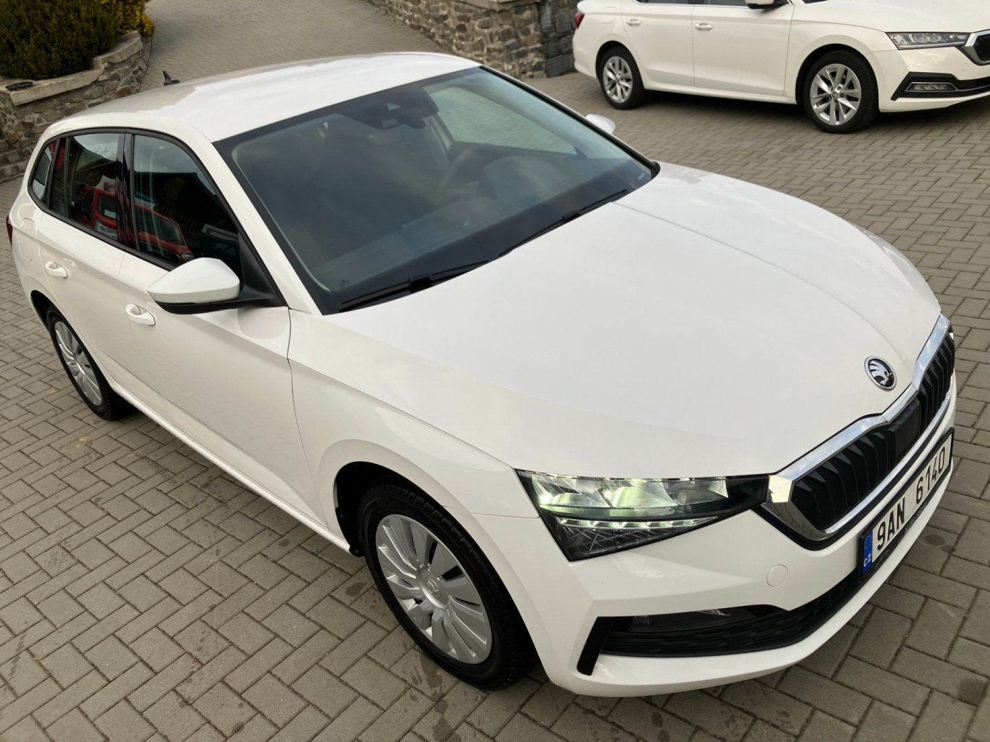 Škoda Scala, 1.0TSI 70kW AMBITION NOVÉ V ČR - fotka 2