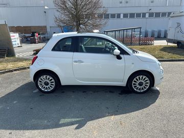 Premium interiér top stav 51kw
