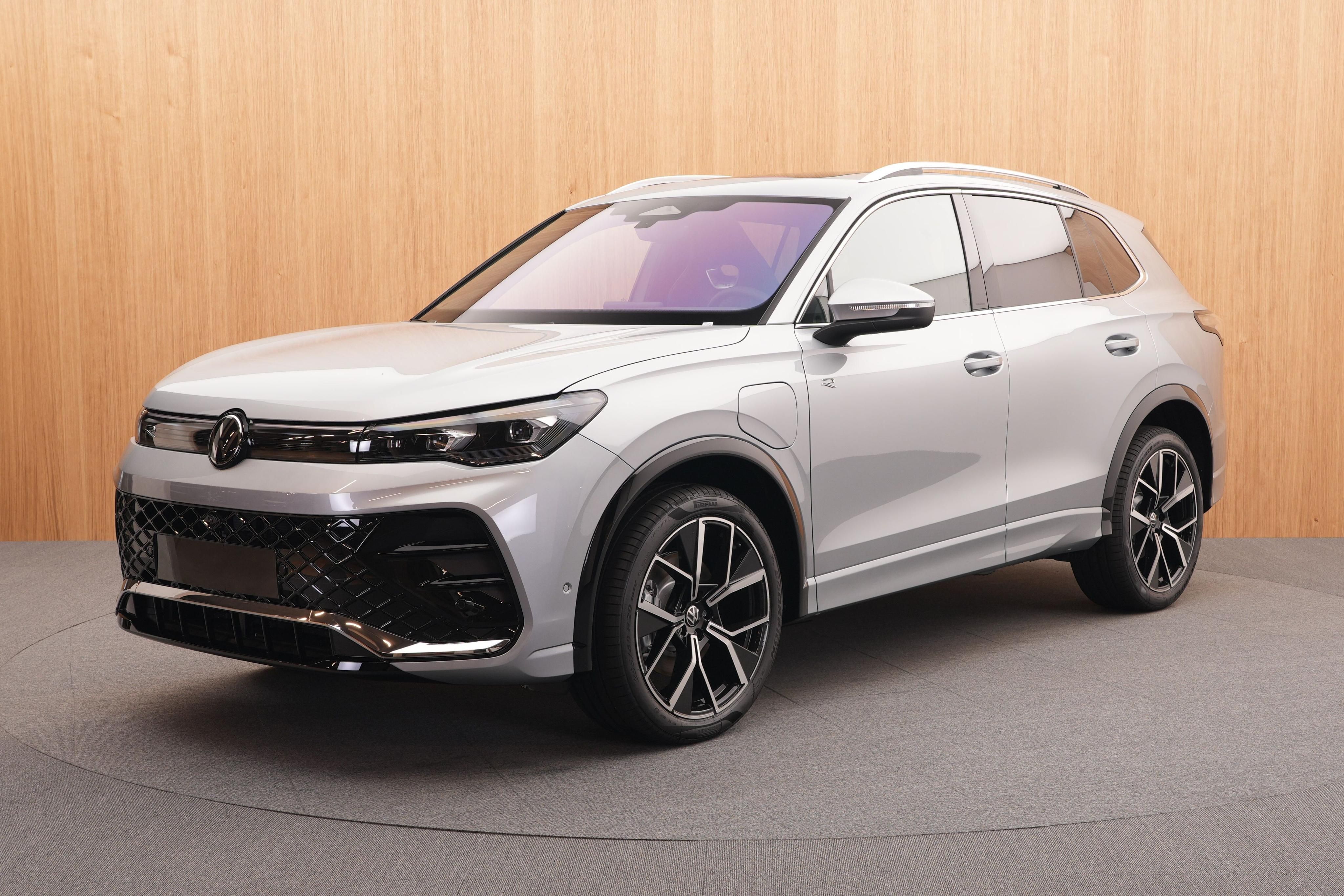 Volkswagen Tiguan, R-Line People Hybrid DSG