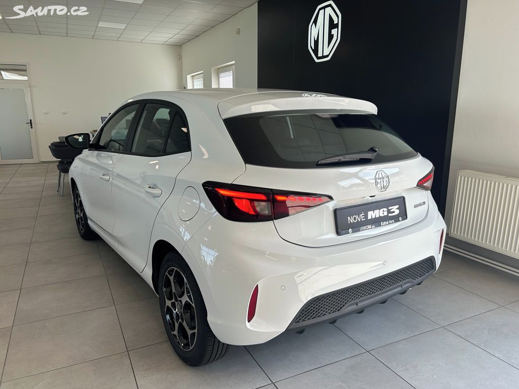 MG MG3, 1,5 ELEGANCE - fotka 3